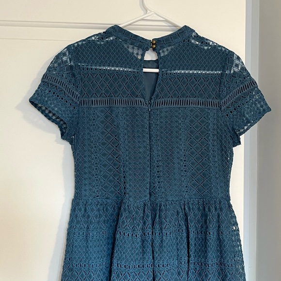 Francesca’s Dress - Picture 4 of 4